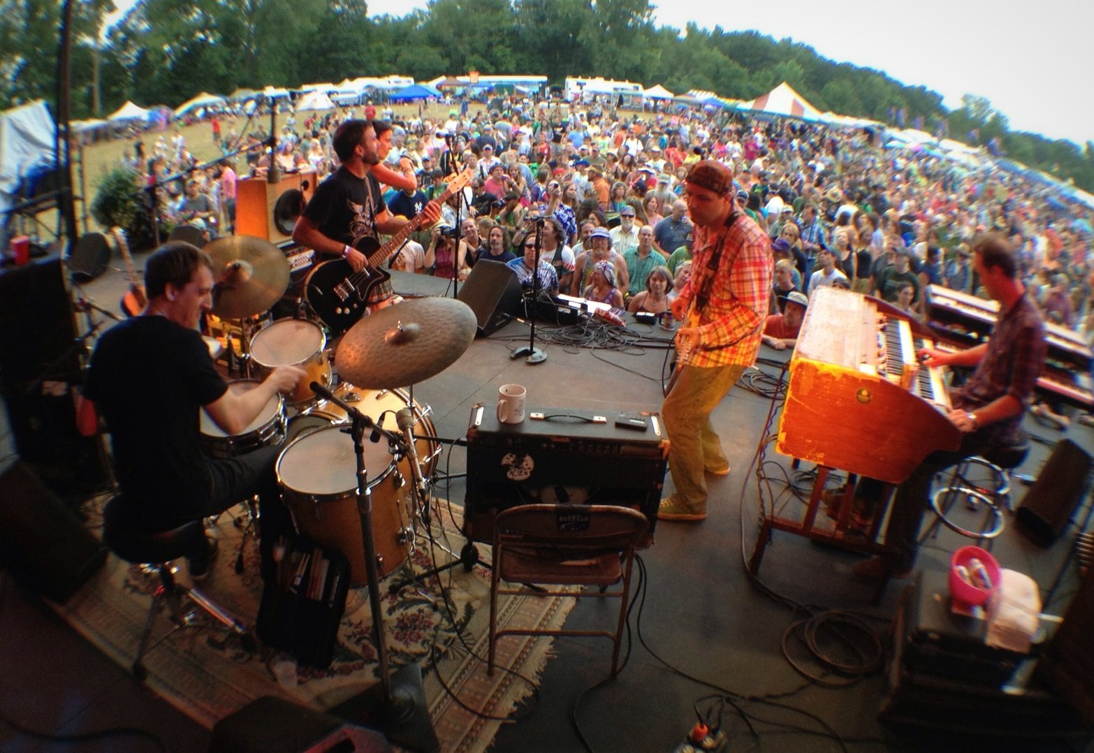 Donna The Buffalo Teams Up With Ben Cohen for “The Stampede Tour”