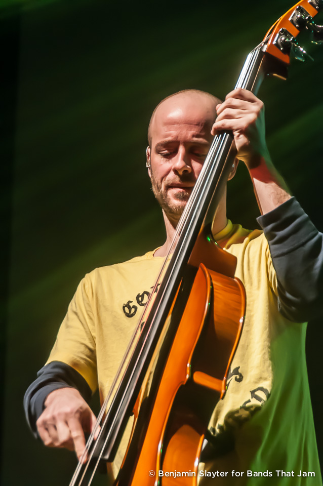 Yonder Mountain String Band & The Travelin' McCourys at Jannus L