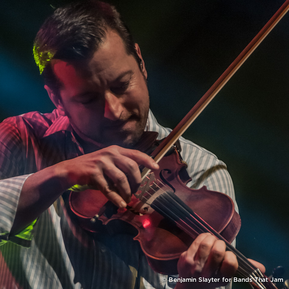 Yonder Mountain String Band & The Travelin' McCourys at Jannus L